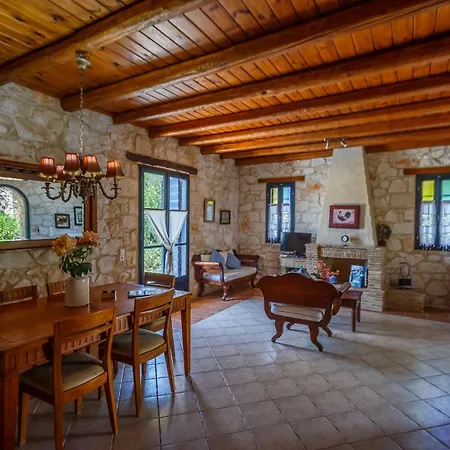 Afroditi Aresti By Sealand וילה